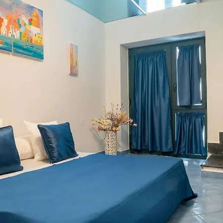 Casa de Férias The House - Historic Center Procida